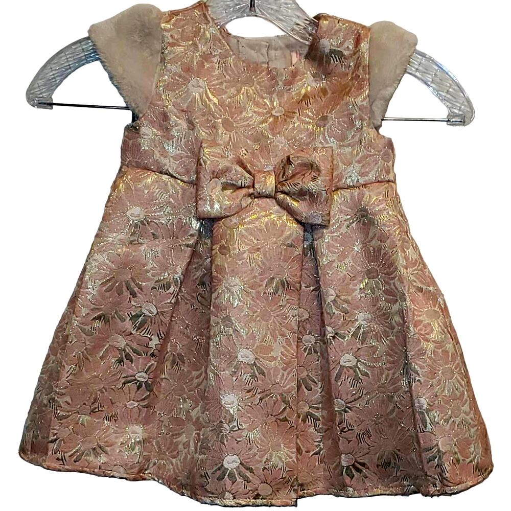 Youngland Baby Light Pink Textured Floral Dress with Faux Fur Sleeves Size 24M